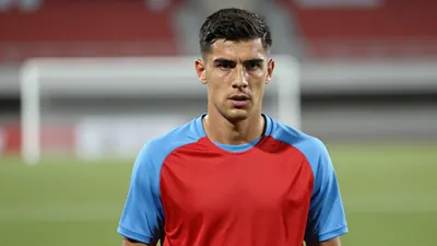 Lincoln City Trial Matt Smith Ahead of 2026/27 Season