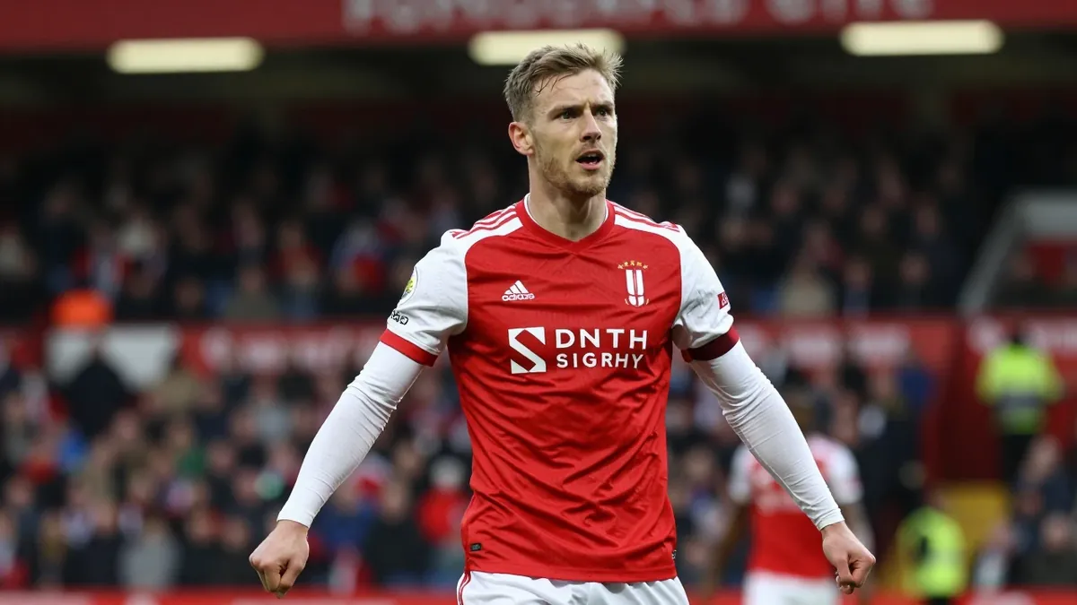 Lincoln City drew with Southampton in a televised Championship fixture, maintaining their impressive defensive record...